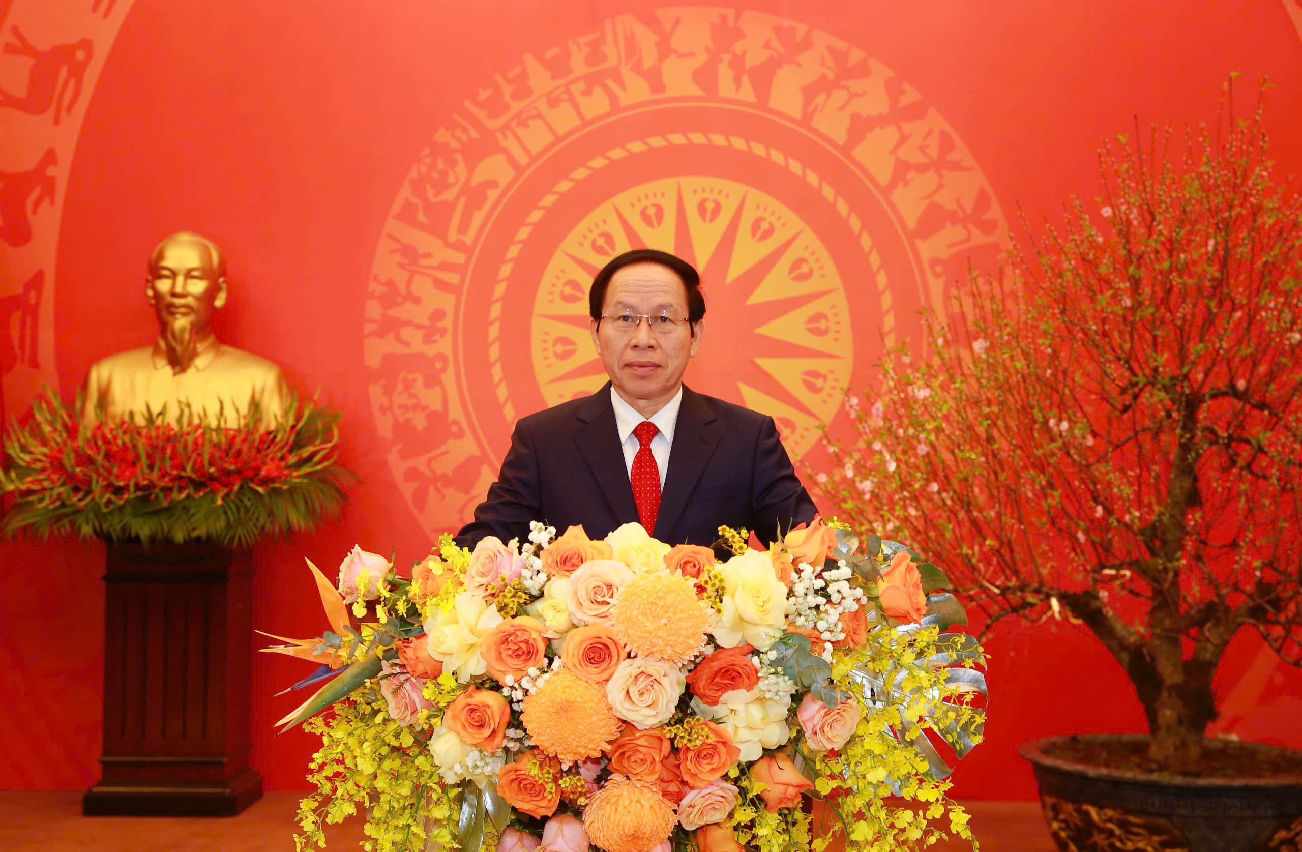 Description: https://haiphong.dcs.vn/sitefolders/thanhuy/6560/tintuc/2026/2/Bi%20thu%20Chuc%20Tet%202026%20_%2008639068604966320970.jpg